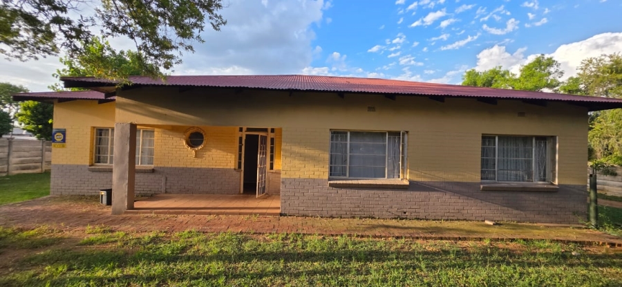 3 Bedroom Property for Sale in Freemanville North West